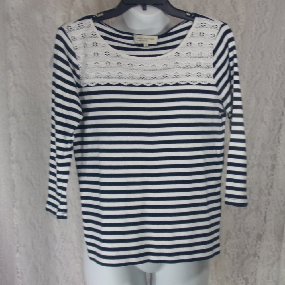 Jones of NY Navy White Stripped Top White Lace Trim